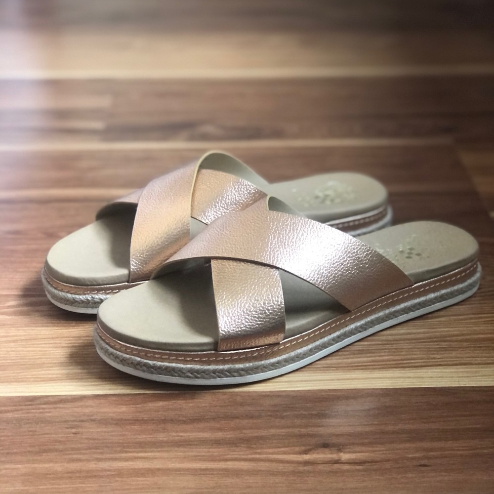 Vince Camuto Rickert Sandal
